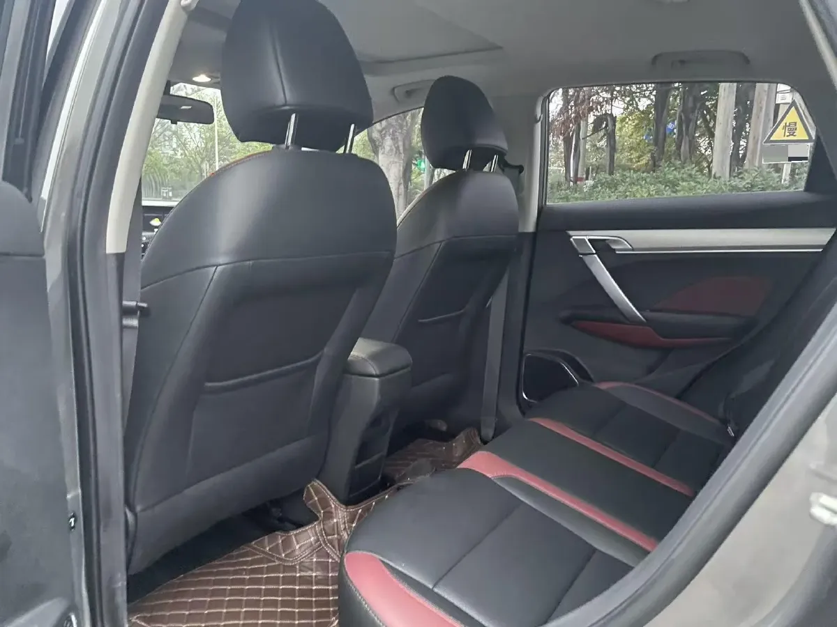 2021 Geely Coolray 1.4T 141HP L4 6DCT,autocango,china used car exporter,china ev exporter,chinese used car exporter,chinese used ev exporter