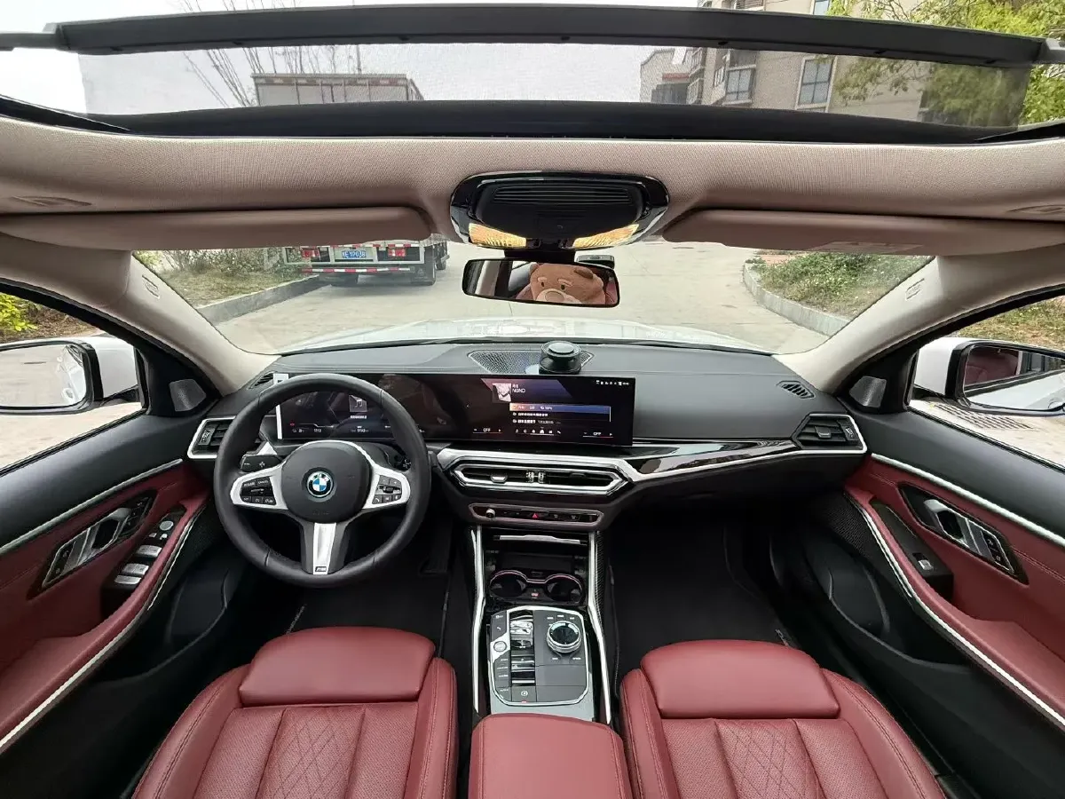 2024 BMW i3 BEV 70KWH,autocango,china used car exporter,china ev exporter,chinese used car exporter,chinese used ev exporter