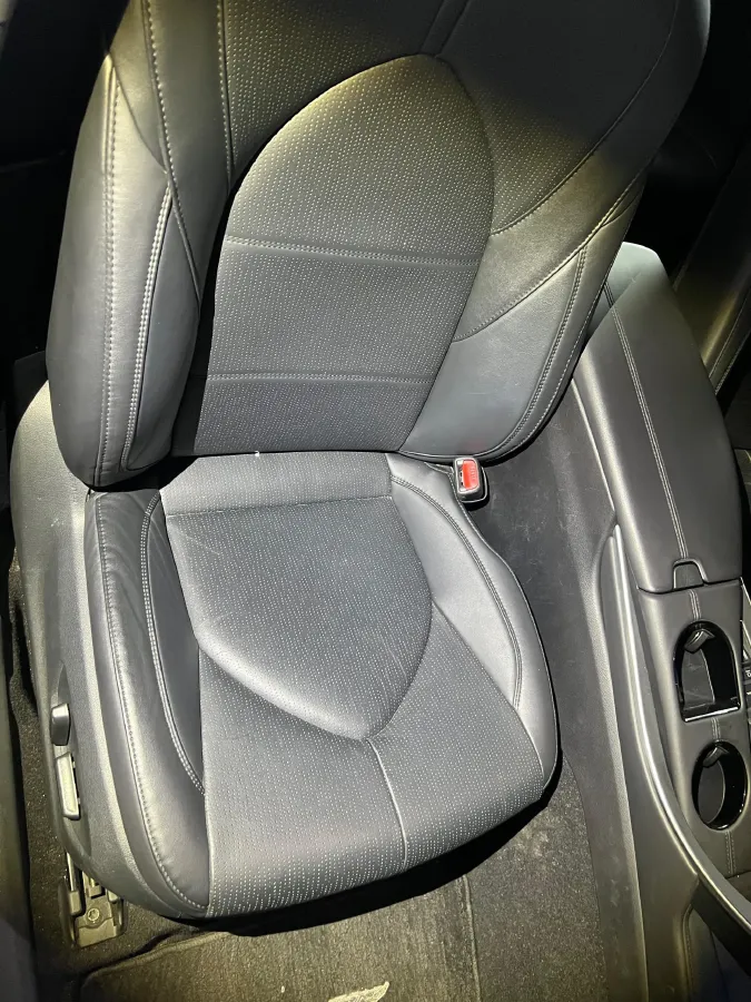 2019 Toyota Avalon 2.5L 178HP L4 E-CVT Hybrid,autocango,china used car exporter,china ev exporter,chinese used car exporter,chinese used ev exporter