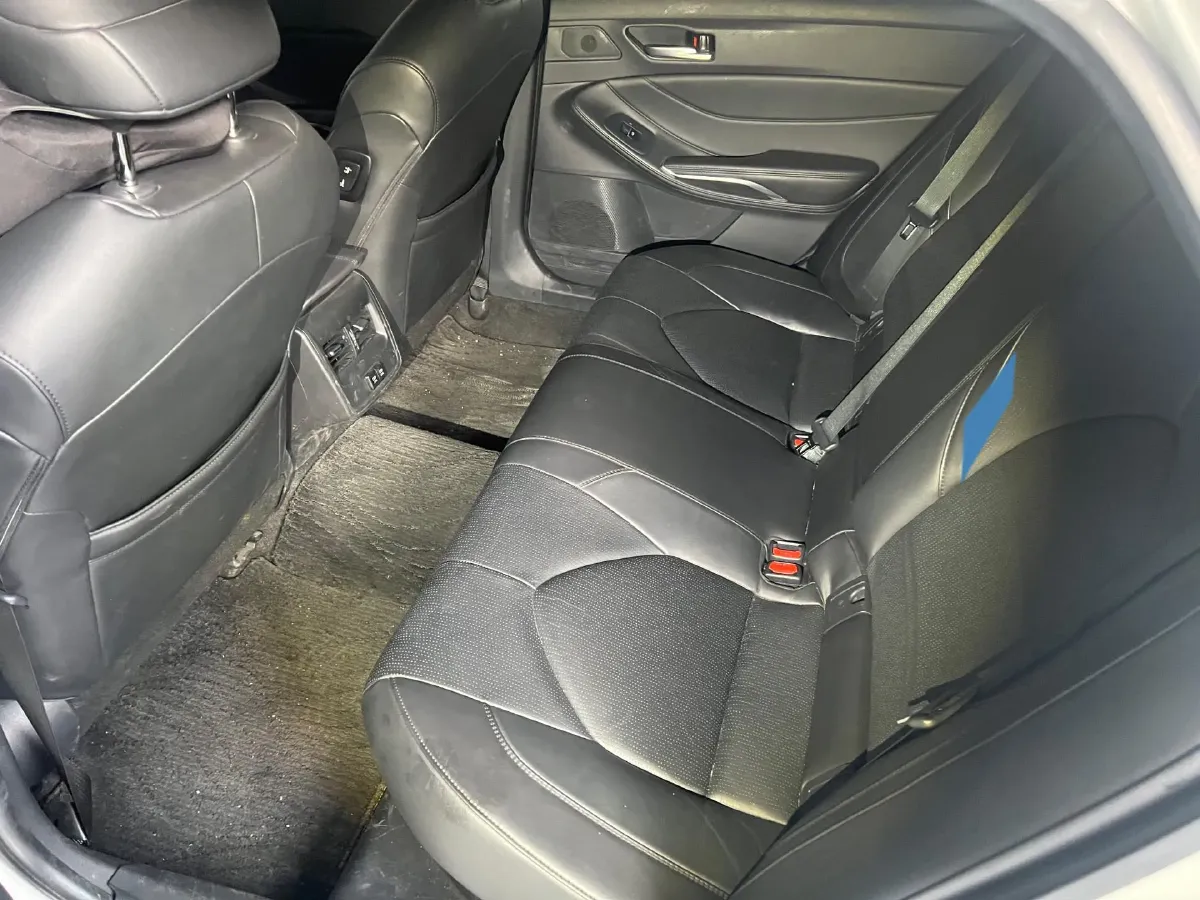 2019 Toyota Avalon 2.5L 178HP L4 E-CVT Hybrid,autocango,china used car exporter,china ev exporter,chinese used car exporter,chinese used ev exporter