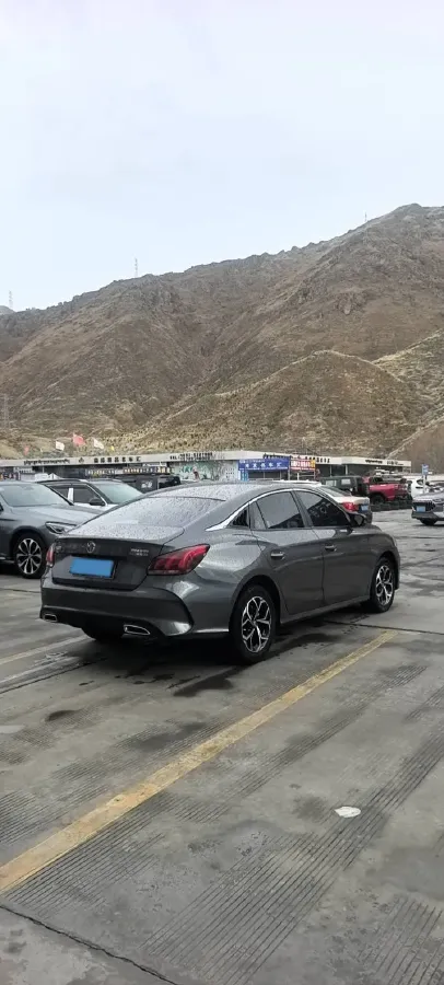 2022 MG 5 1.5L 120HP L4 CVT,autocango,china used car exporter,china ev exporter,chinese used car exporter,chinese used ev exporter