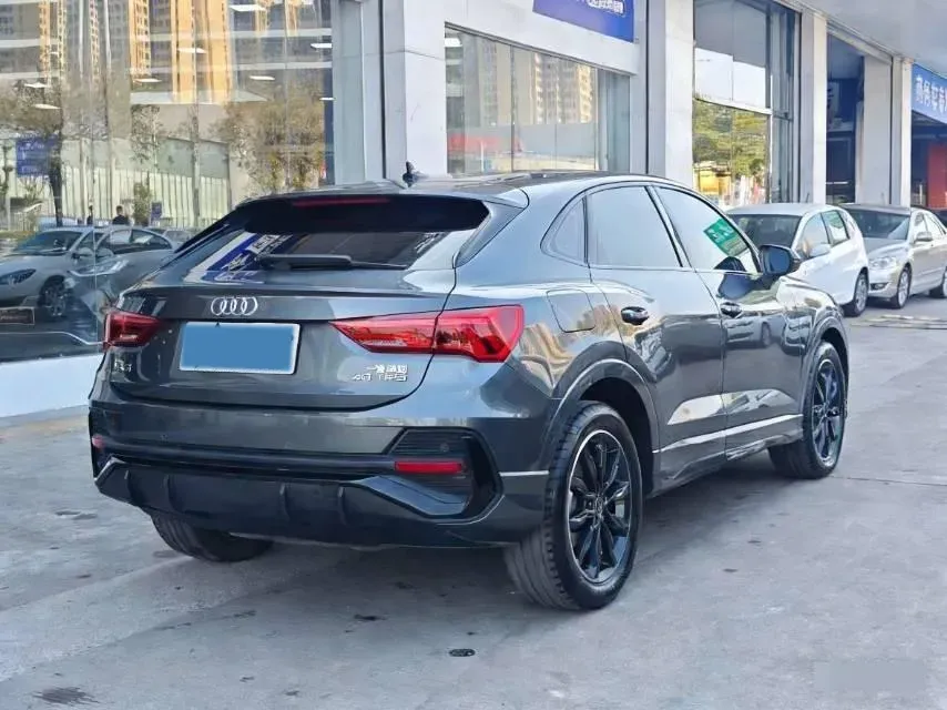 2021 Audi Q3 Sportback 2.0T 186HP L4 7DCT,autocango,china used car exporter,china ev exporter,chinese used car exporter,chinese used ev exporter