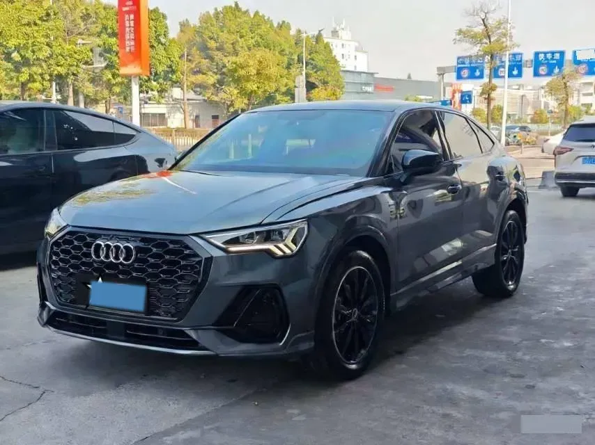 2021 Audi Q3 Sportback 2.0T 186HP L4 7DCT,autocango,china used car exporter,china ev exporter,chinese used car exporter,chinese used ev exporter