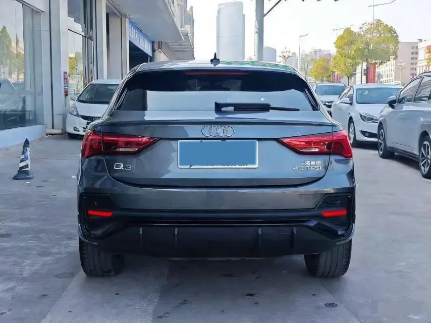 2021 Audi Q3 Sportback 2.0T 186HP L4 7DCT,autocango,china used car exporter,china ev exporter,chinese used car exporter,chinese used ev exporter