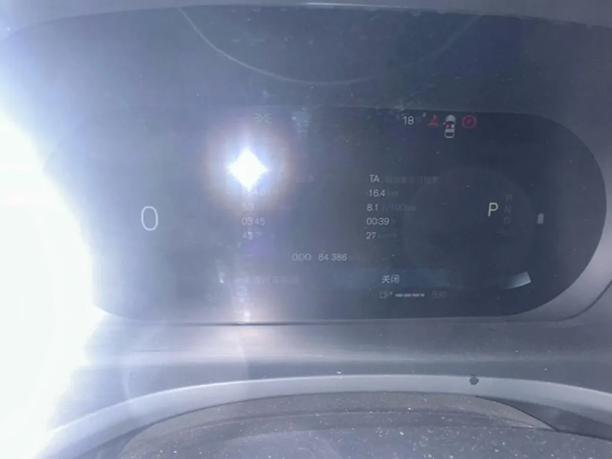 2023 Volvo S60 2.0T 197HP L4 7DCT,autocango,china used car exporter,china ev exporter,chinese used car exporter,chinese used ev exporter