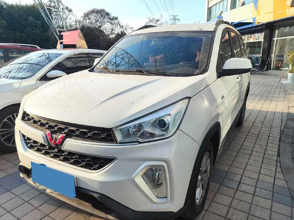 2018 WuLing HongGuang S3 1.5T 150HP L4 6MT,autocango,china used car exporter,china ev exporter,chinese used car exporter,chinese used ev exporter