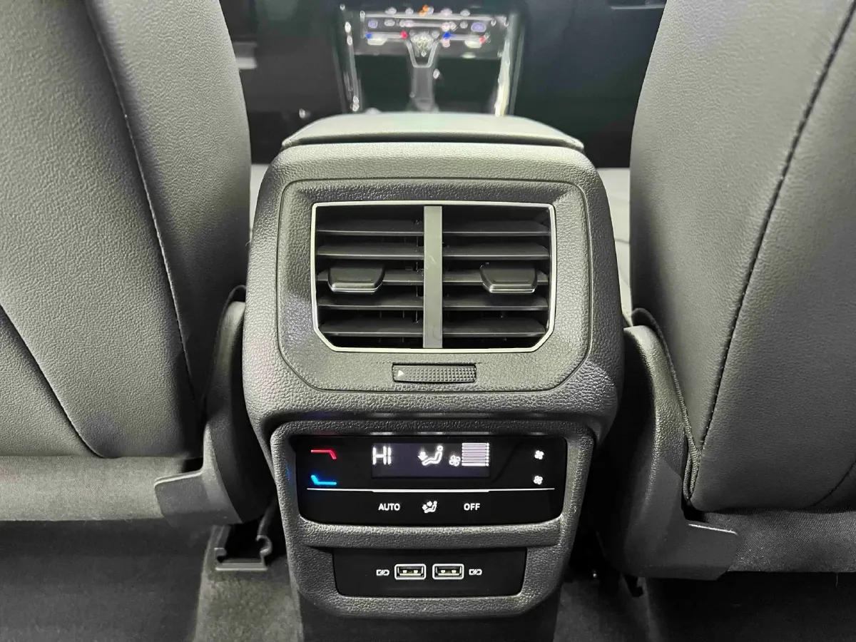 2022 Volkswagen Tayron 1.4T 150HP L4 7DCT,autocango,china used car exporter,china ev exporter,chinese used car exporter,chinese used ev exporter