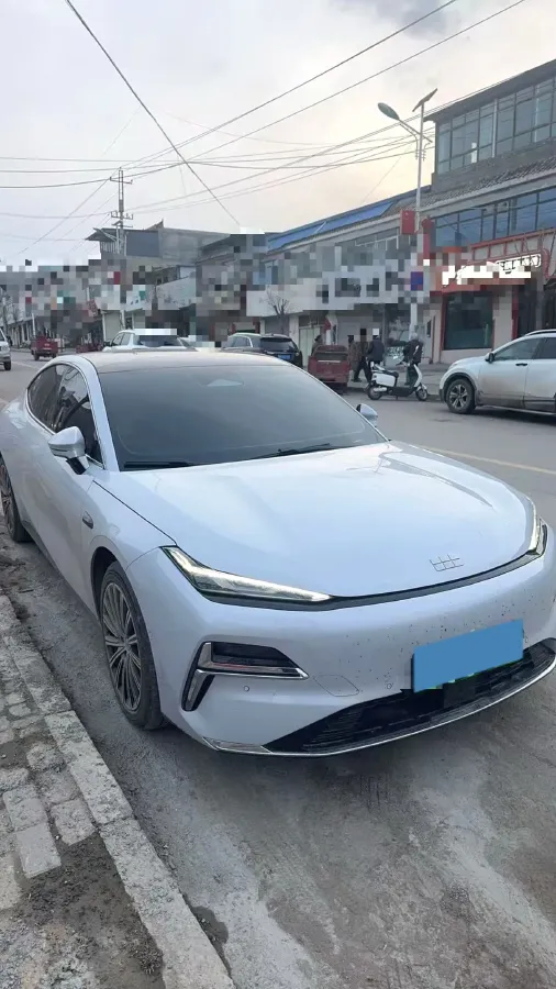 2025 Geely Galaxy Starshine 8 1.5L 112HP L4 1DHT PHEV,autocango,china used car exporter,china ev exporter,chinese used car exporter,chinese used ev exporter