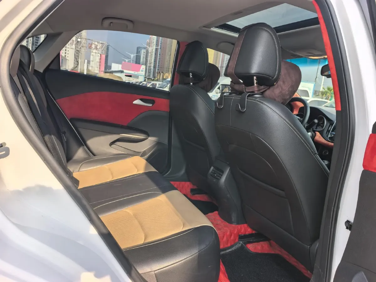 2021 Chevrolet Monza 1.5L 113HP L4 6AT,autocango,china used car exporter,china ev exporter,chinese used car exporter,chinese used ev exporter