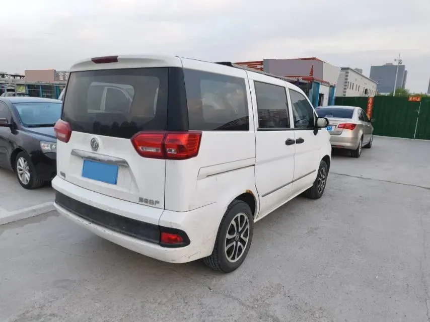 2016 Dongfeng ShuaiKe 1.5L 102HP L4 5MT,autocango,china used car exporter,china ev exporter,chinese used car exporter,chinese used ev exporter
