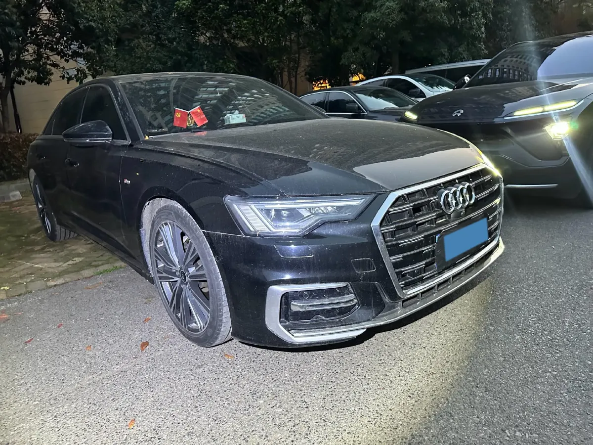 2023 Audi A6L 2.0T 245HP L4 7DCT,autocango,china used car exporter,china ev exporter,chinese used car exporter,chinese used ev exporter