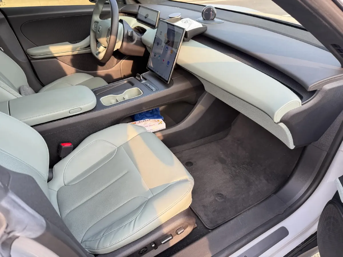 2023 NIO ET5T BEV 75KWH,autocango,china used car exporter,china ev exporter,chinese used car exporter,chinese used ev exporter