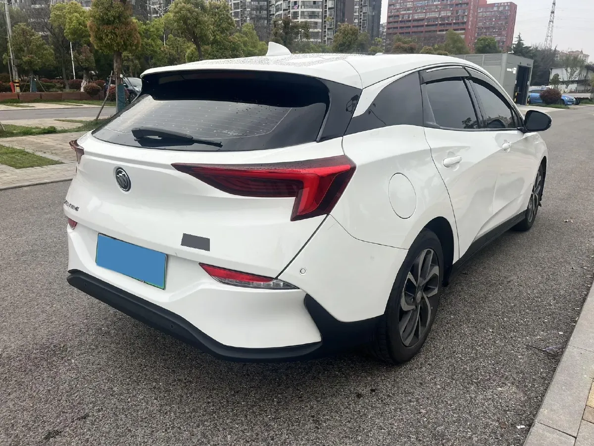 2022 Buick Velite 6 1.5L 102HP L4 E-CVT PHEV 9.5KWH,autocango,china used car exporter,china ev exporter,chinese used car exporter,chinese used ev exporter