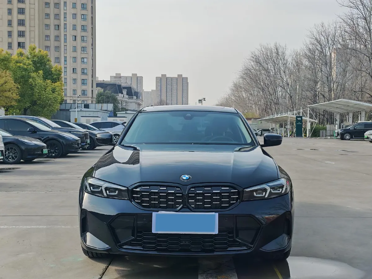 2024 BMW 3 Series 2.0T 184HP L4 8AT,autocango,china used car exporter,china ev exporter,chinese used car exporter,chinese used ev exporter