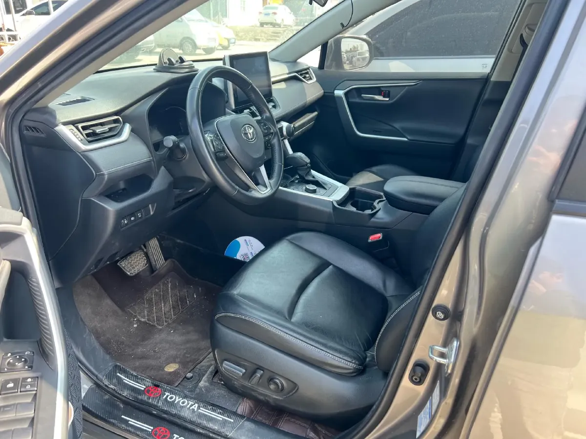 2021 Toyota RAV4 2.5L 178HP L4 E-CVT Hybrid,autocango,china used car exporter,china ev exporter,chinese used car exporter,chinese used ev exporter