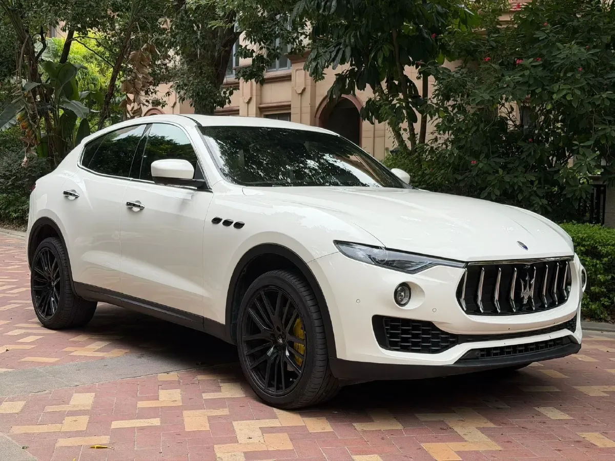 2018 Jaguar XJ 3.0T 340HP V6 8AT,autocango,china used car exporter,china ev exporter,chinese used car exporter,chinese used ev exporter