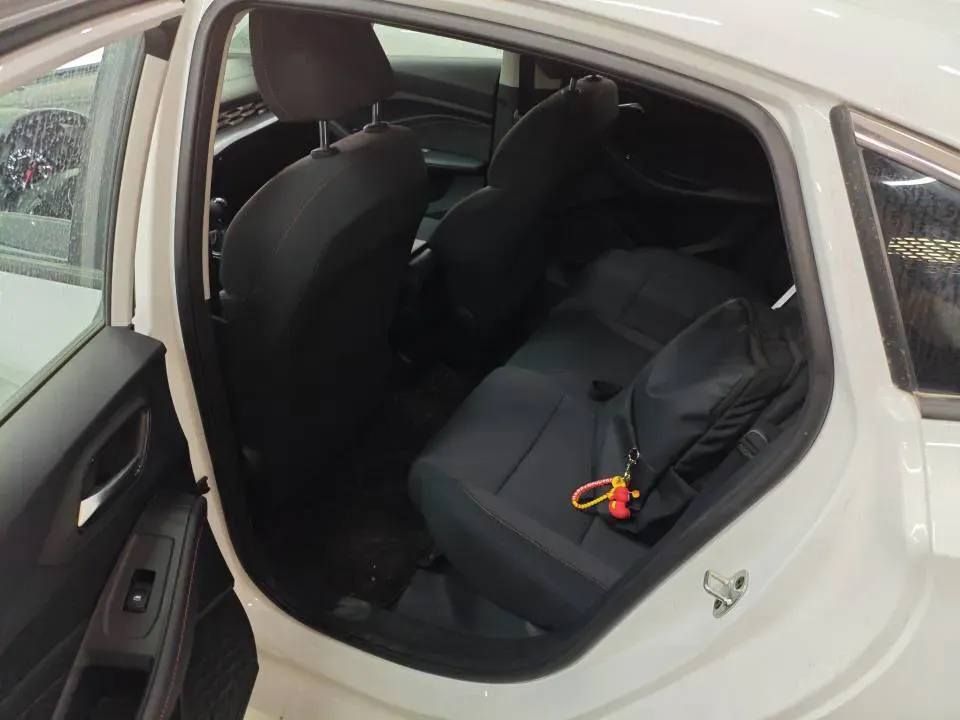 2023 MG 5 1.5L 129HP L4 5MT,autocango,china used car exporter,china ev exporter,chinese used car exporter,chinese used ev exporter