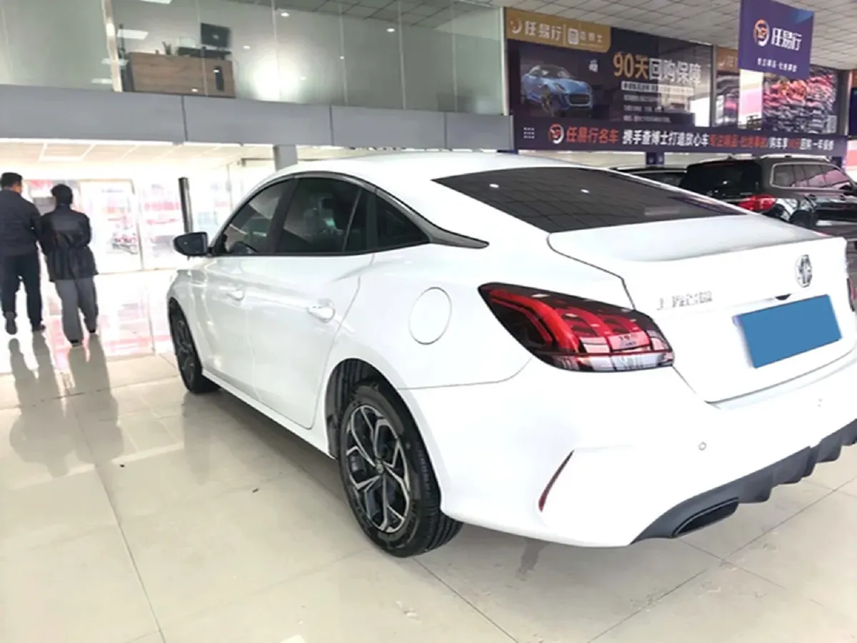 2023 MG 5 1.5L 129HP L4 5MT,autocango,china used car exporter,china ev exporter,chinese used car exporter,chinese used ev exporter