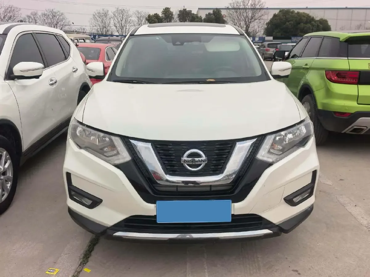 2021 Nissan X-Trail 2.0L 151HP L4 CVT,autocango,china used car exporter,china ev exporter,chinese used car exporter,chinese used ev exporter