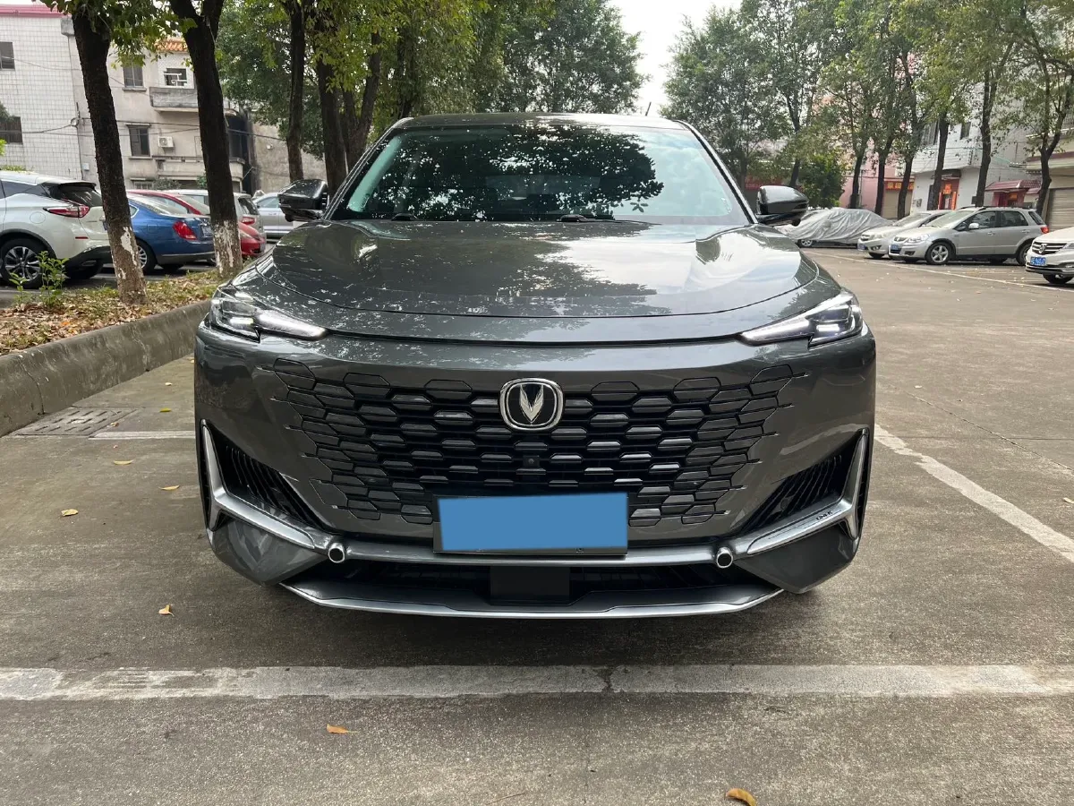 2021 ChangAn UNI-K 2.0T 233HP L4 8AT,autocango,china used car exporter,china ev exporter,chinese used car exporter,chinese used ev exporter