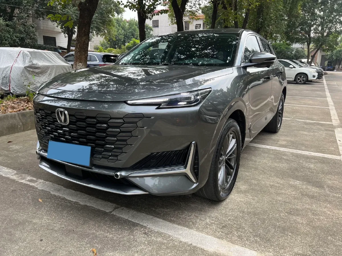 2021 ChangAn UNI-K 2.0T 233HP L4 8AT,autocango,china used car exporter,china ev exporter,chinese used car exporter,chinese used ev exporter
