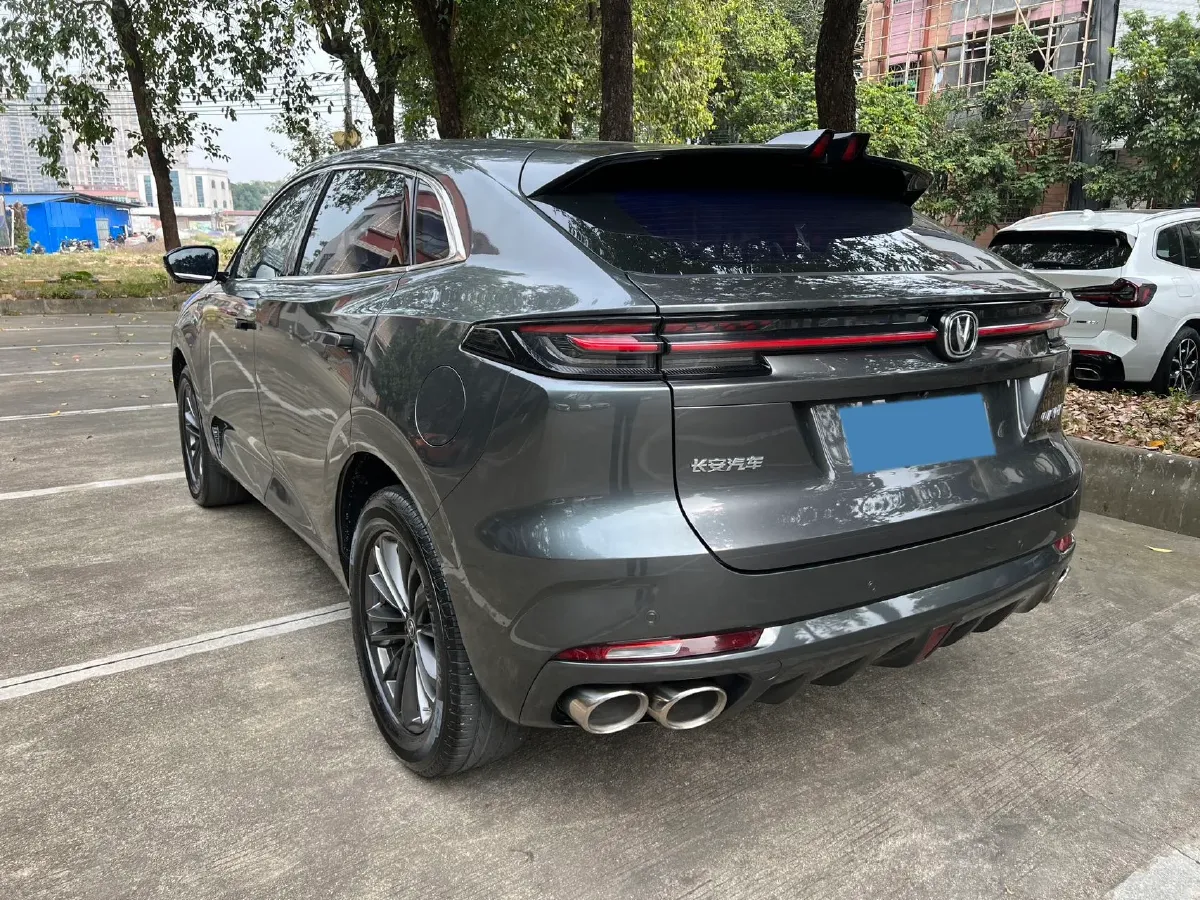 2021 ChangAn UNI-K 2.0T 233HP L4 8AT,autocango,china used car exporter,china ev exporter,chinese used car exporter,chinese used ev exporter