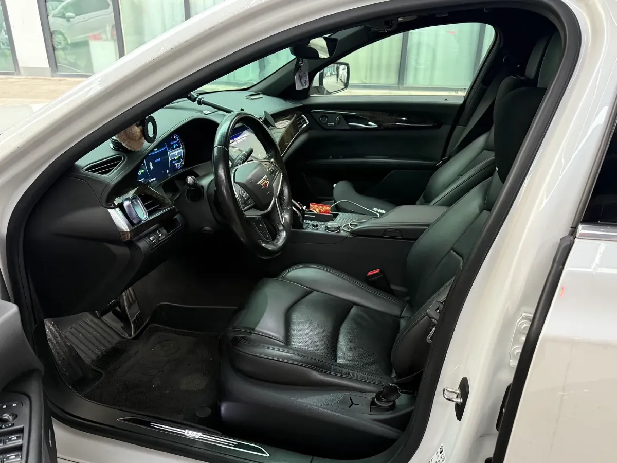 2020 Cadillac CT6 2.0T 241HP L4 10AT,autocango,china used car exporter,china ev exporter,chinese used car exporter,chinese used ev exporter