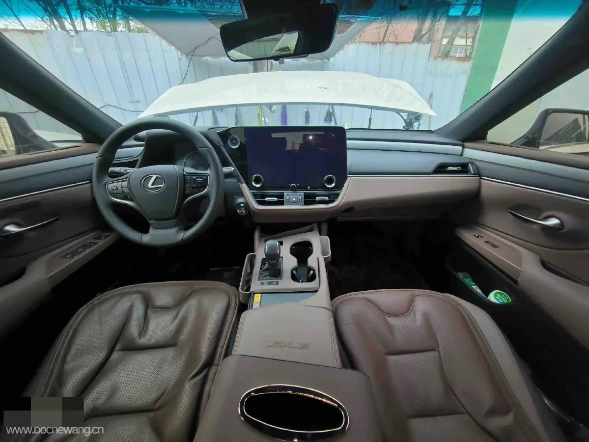 2025 Lexus ES 2.0L 173HP L4 CVT,autocango,china used car exporter,china ev exporter,chinese used car exporter,chinese used ev exporter
