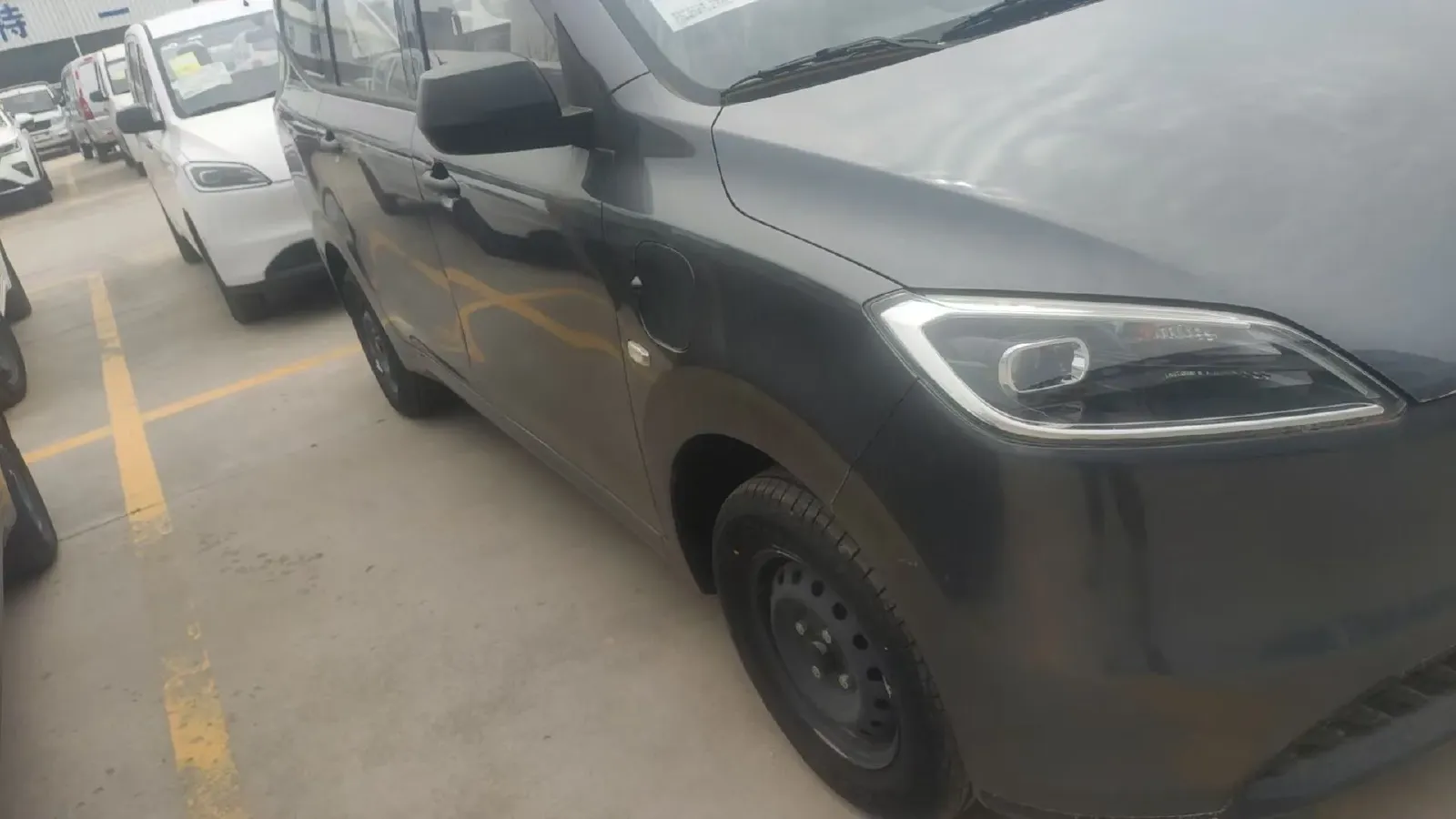 2024 WuLing HongGuang New Energy BEV 32.6KWH,autocango,china used car exporter,china ev exporter,chinese used car exporter,chinese used ev exporter