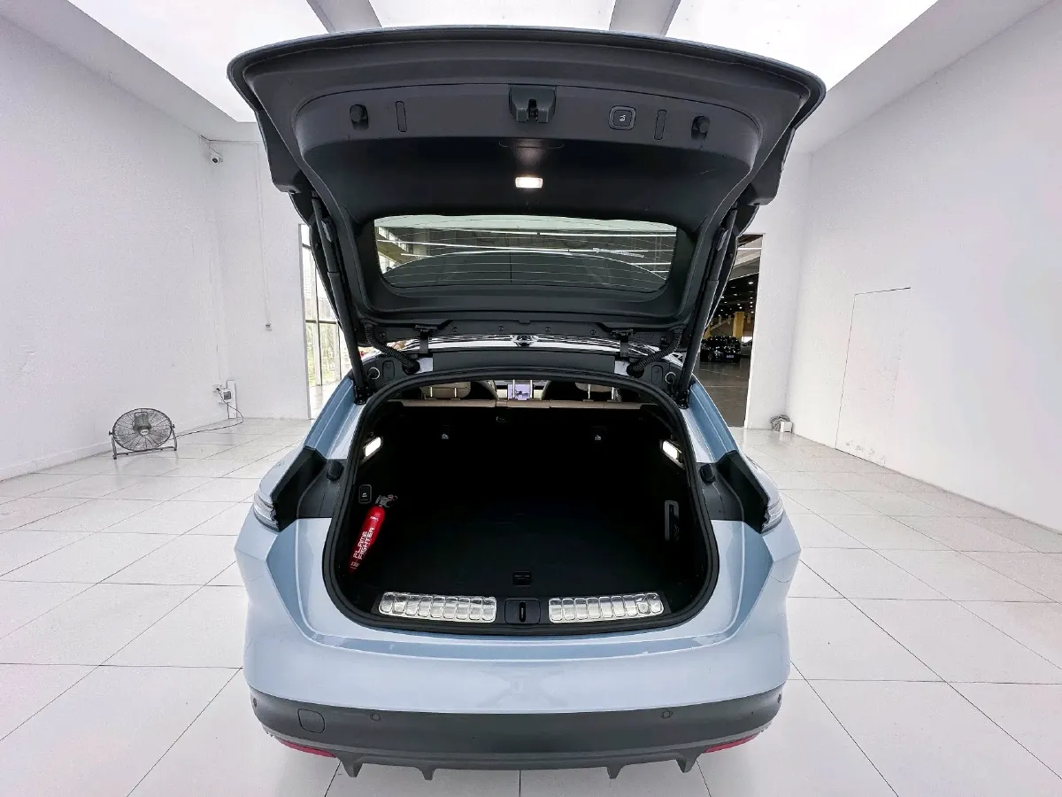 2025 NIO ET5T BEV,autocango,china used car exporter,china ev exporter,chinese used car exporter,chinese used ev exporter