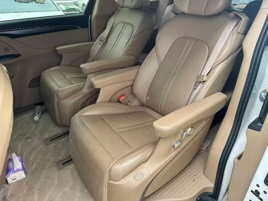 2020 Buick GL8 2.0T 237HP L4 9AT,autocango,china used car exporter,china ev exporter,chinese used car exporter,chinese used ev exporter