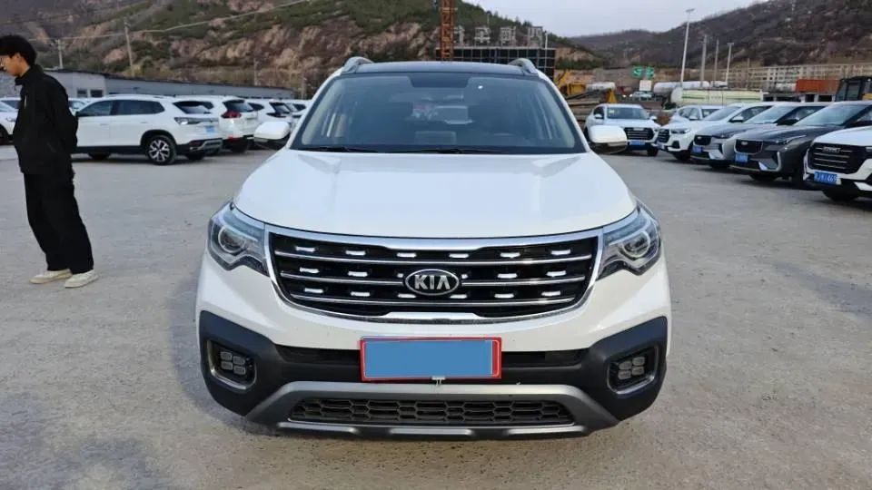 2018 Kia Sportage R 2.0L 160HP L4 6AT,autocango,china used car exporter,china ev exporter,chinese used car exporter,chinese used ev exporter