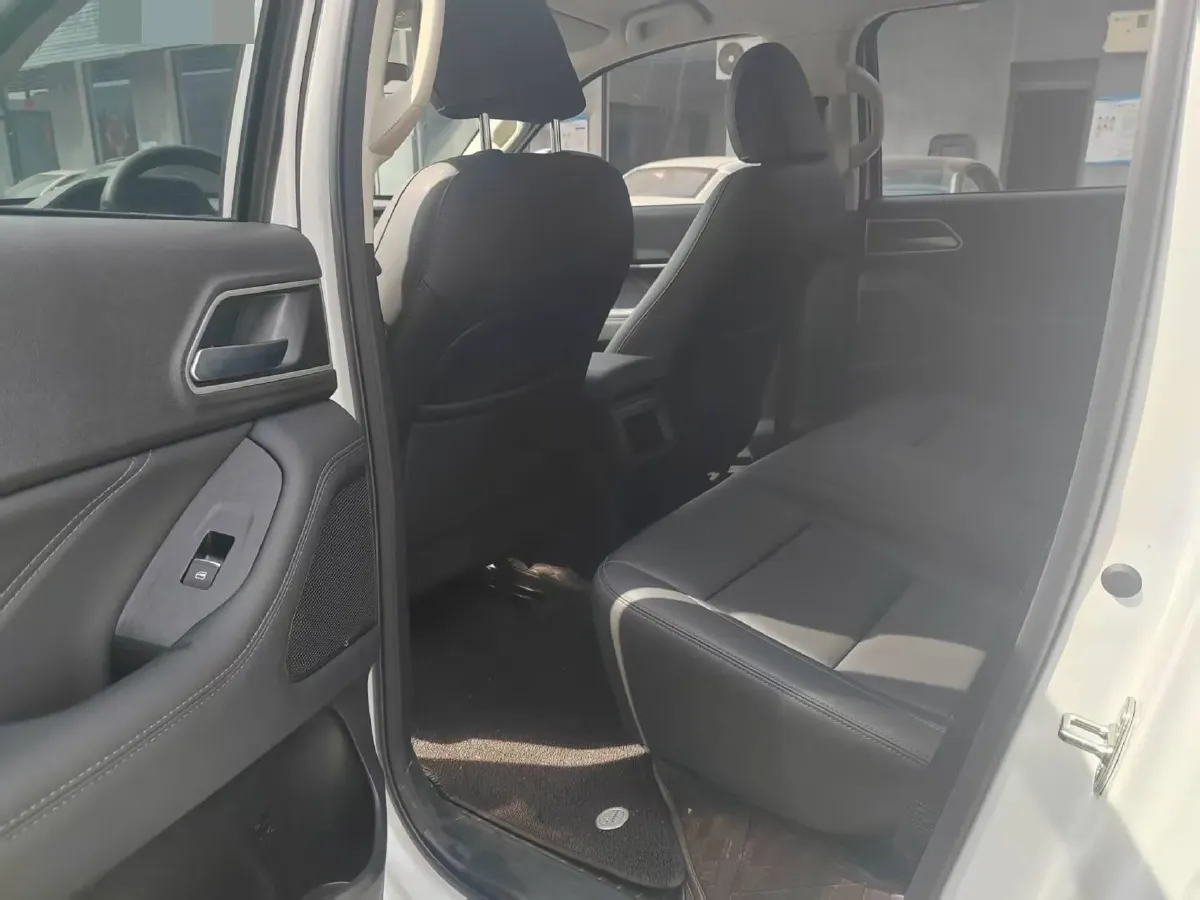 2023 Great Wall Poer 2.0T 166HP L4 8AT,autocango,china used car exporter,china ev exporter,chinese used car exporter,chinese used ev exporter