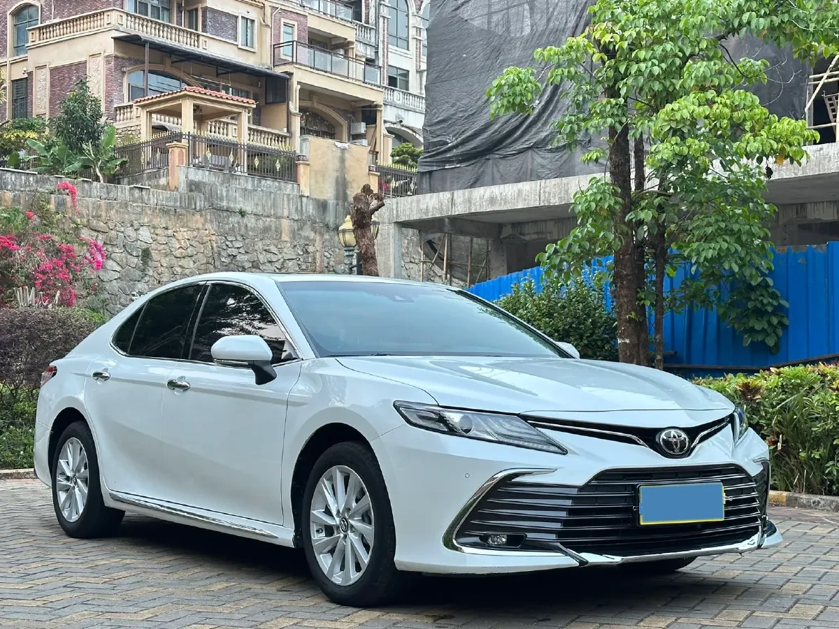 2023 Toyota Camry 2.0L 177HP L4 CVT,autocango,china used car exporter,china ev exporter,chinese used car exporter,chinese used ev exporter