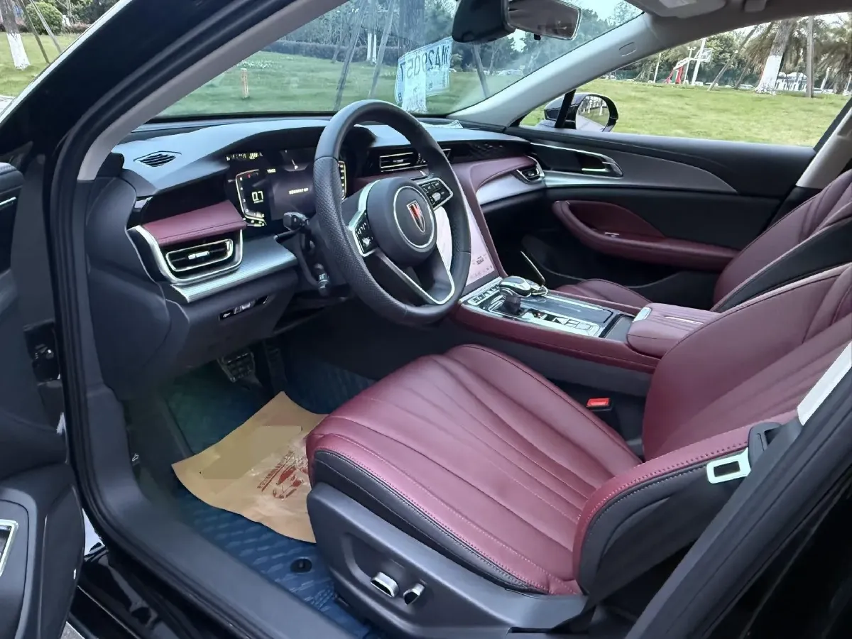 2023 HongQi H5 1.5T 169HP L4 7DCT,autocango,china used car exporter,china ev exporter,chinese used car exporter,chinese used ev exporter