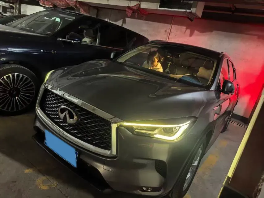 2018 Mitsubishi Pajero 3.0L 174HP V6 5AT,autocango,china used car exporter,china ev exporter,chinese used car exporter,chinese used ev exporter