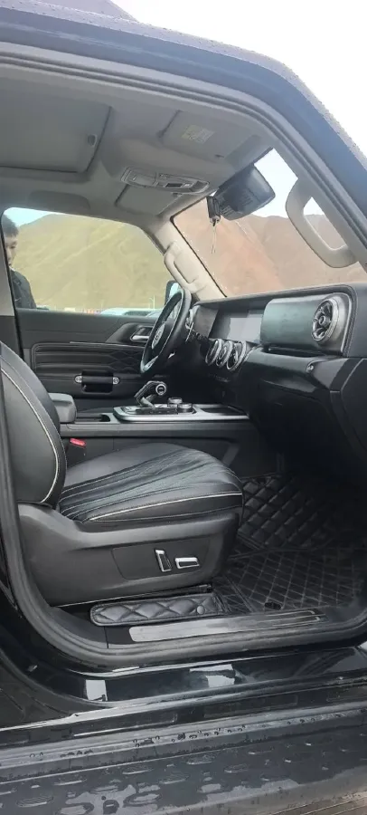 2024 Tank 300 2.0T 227HP L4 8AT,autocango,china used car exporter,china ev exporter,chinese used car exporter,chinese used ev exporter