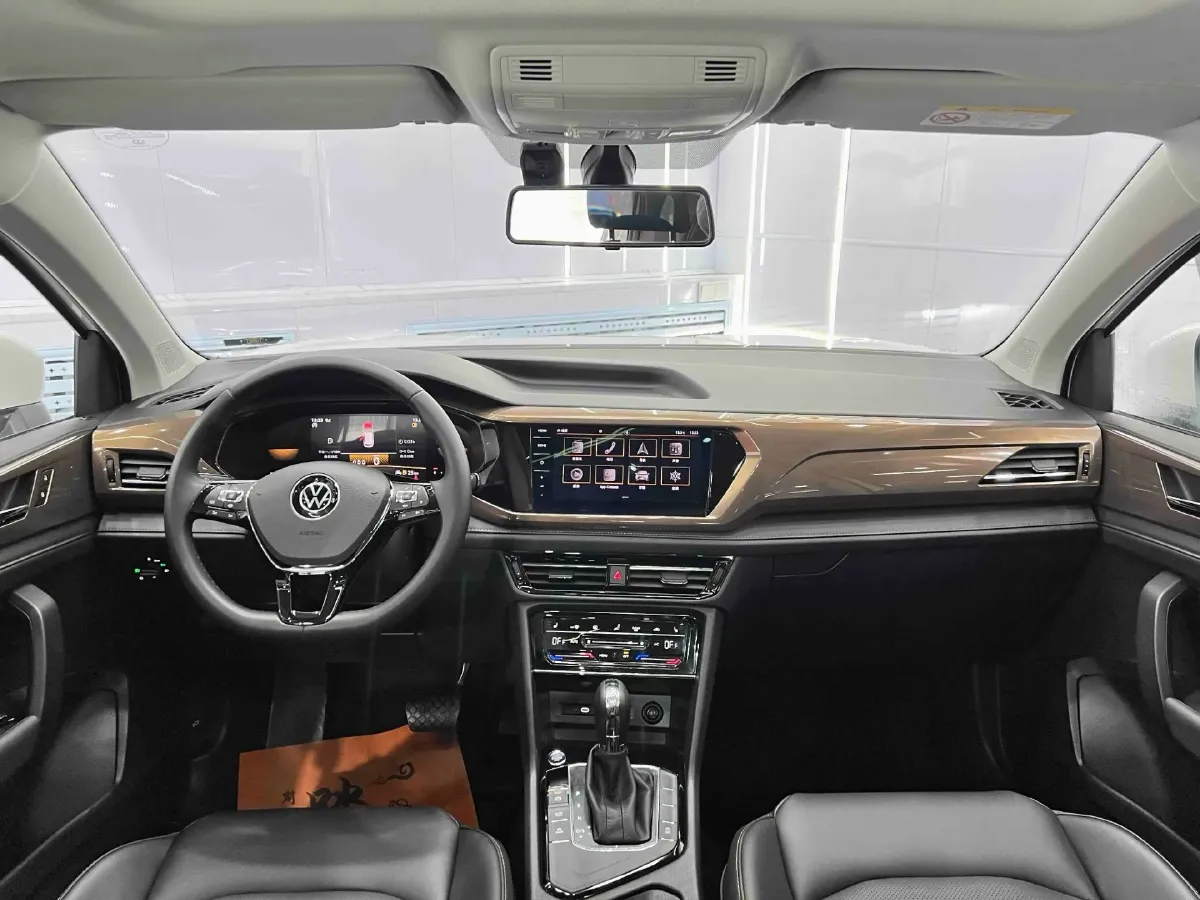 2022 Volkswagen Tharu 1.4T 150HP L4 7DCT,autocango,china used car exporter,china ev exporter,chinese used car exporter,chinese used ev exporter