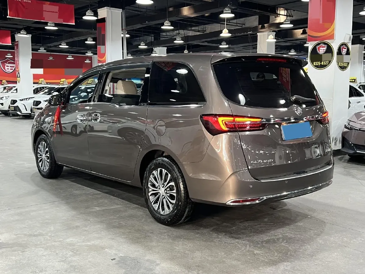 2022 Buick GL8 2.0T 237HP L4 9AT,autocango,china used car exporter,china ev exporter,chinese used car exporter,chinese used ev exporter