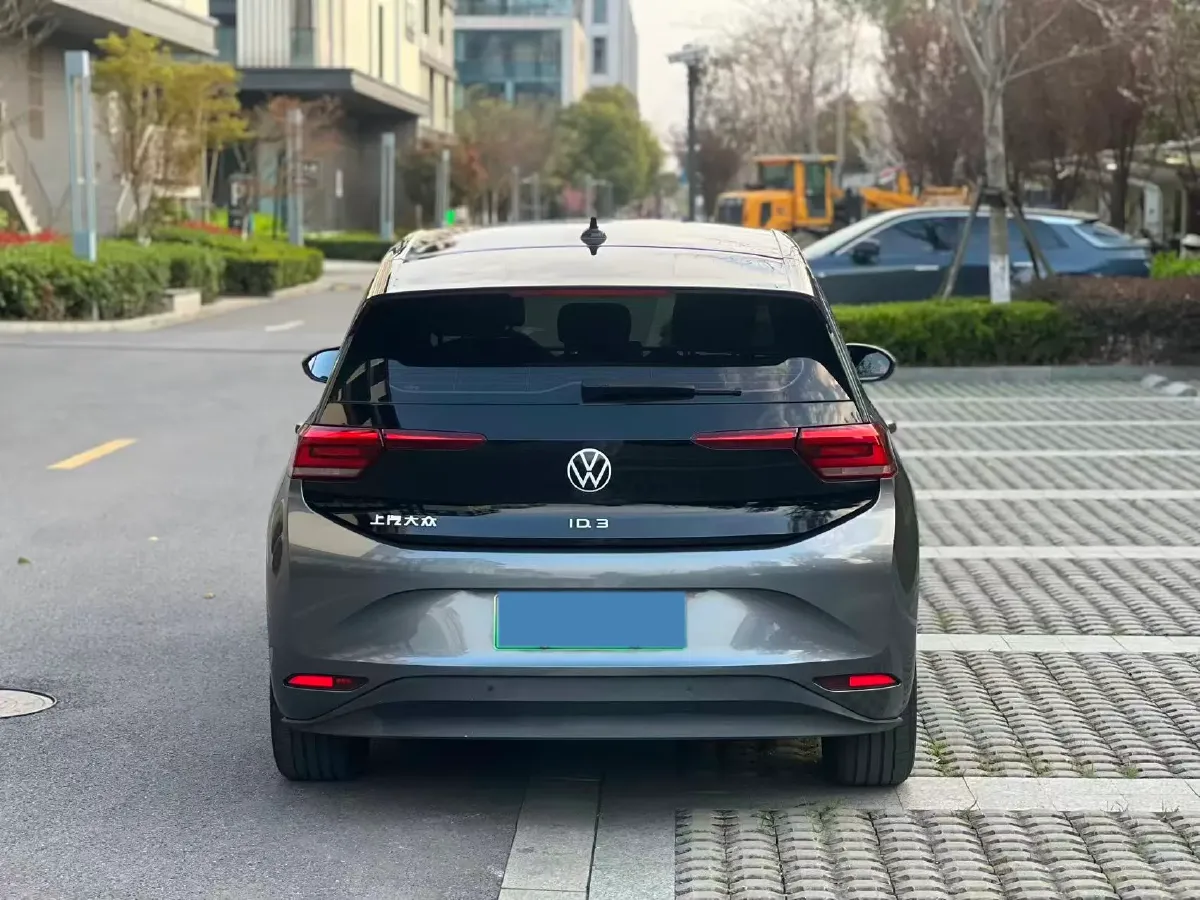 2023 Volkswagen ID.3 BEV 52.8KWH,autocango,china used car exporter,china ev exporter,chinese used car exporter,chinese used ev exporter