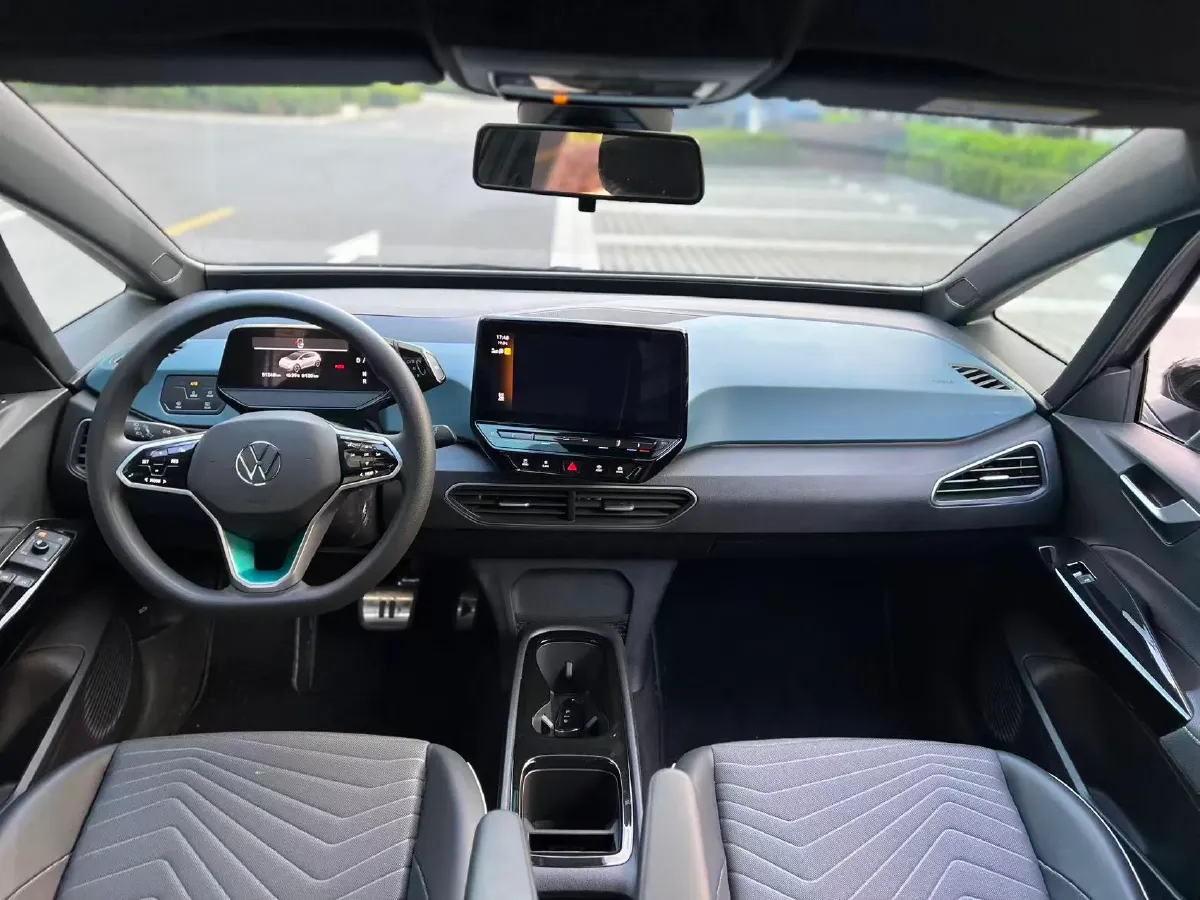 2023 Volkswagen ID.3 BEV 52.8KWH,autocango,china used car exporter,china ev exporter,chinese used car exporter,chinese used ev exporter