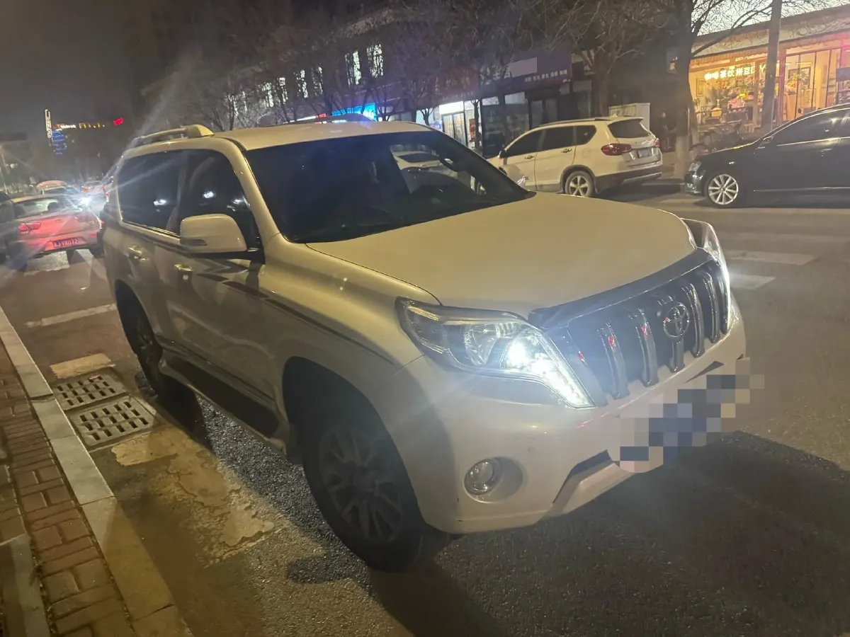 2017 Toyota Corolla 1.6L 122HP L4 CVT,autocango,china used car exporter,china ev exporter,chinese used car exporter,chinese used ev exporter