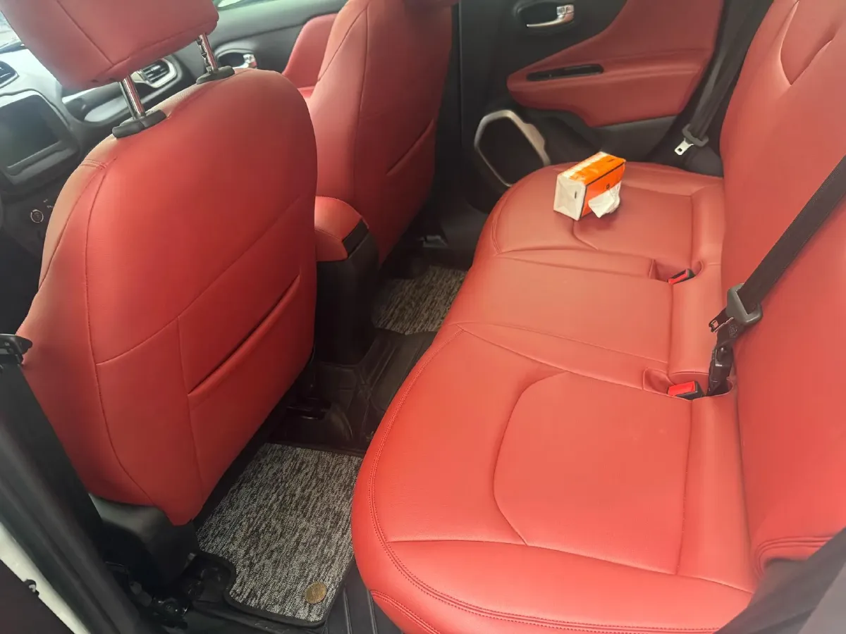 2018 Jeep Renegade 1.4T 150HP L4 7DCT,autocango,china used car exporter,china ev exporter,chinese used car exporter,chinese used ev exporter