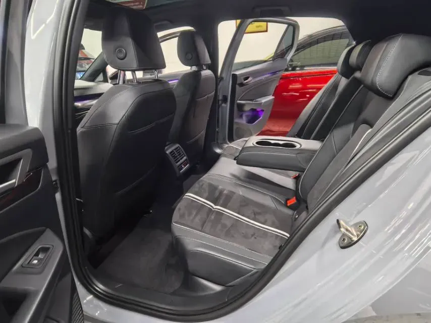 2023 Volkswagen Golf 1.4T 150HP L4 7DCT,autocango,china used car exporter,china ev exporter,chinese used car exporter,chinese used ev exporter