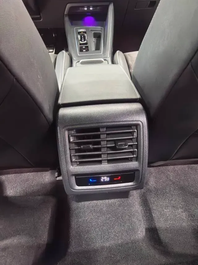 2023 Volkswagen Golf 1.4T 150HP L4 7DCT,autocango,china used car exporter,china ev exporter,chinese used car exporter,chinese used ev exporter