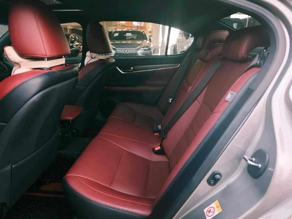 2017 Lexus GS 2.0T 245HP L4 8AT,autocango,china used car exporter,china ev exporter,chinese used car exporter,chinese used ev exporter