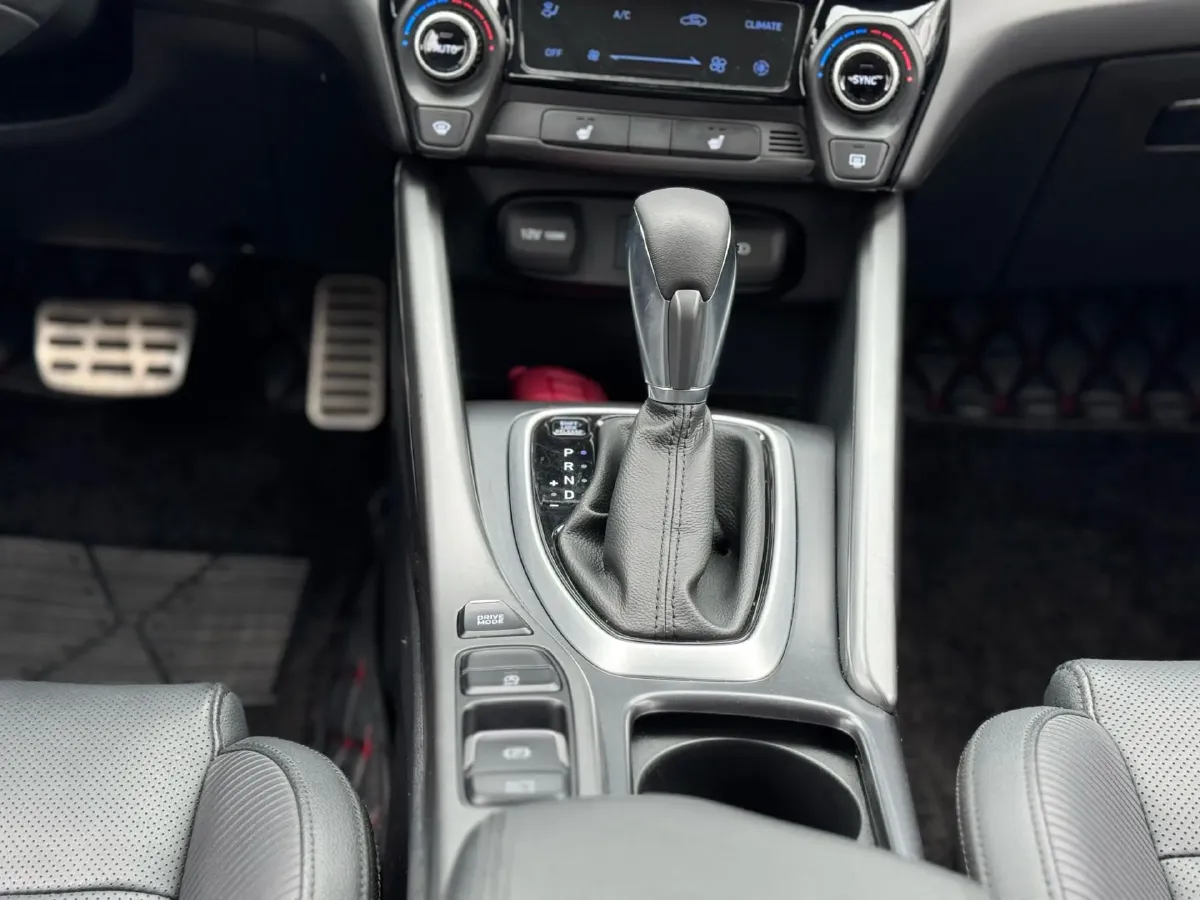 2019 Hyundai La Festa 1.6T 204HP L4 7DCT,autocango,china used car exporter,china ev exporter,chinese used car exporter,chinese used ev exporter