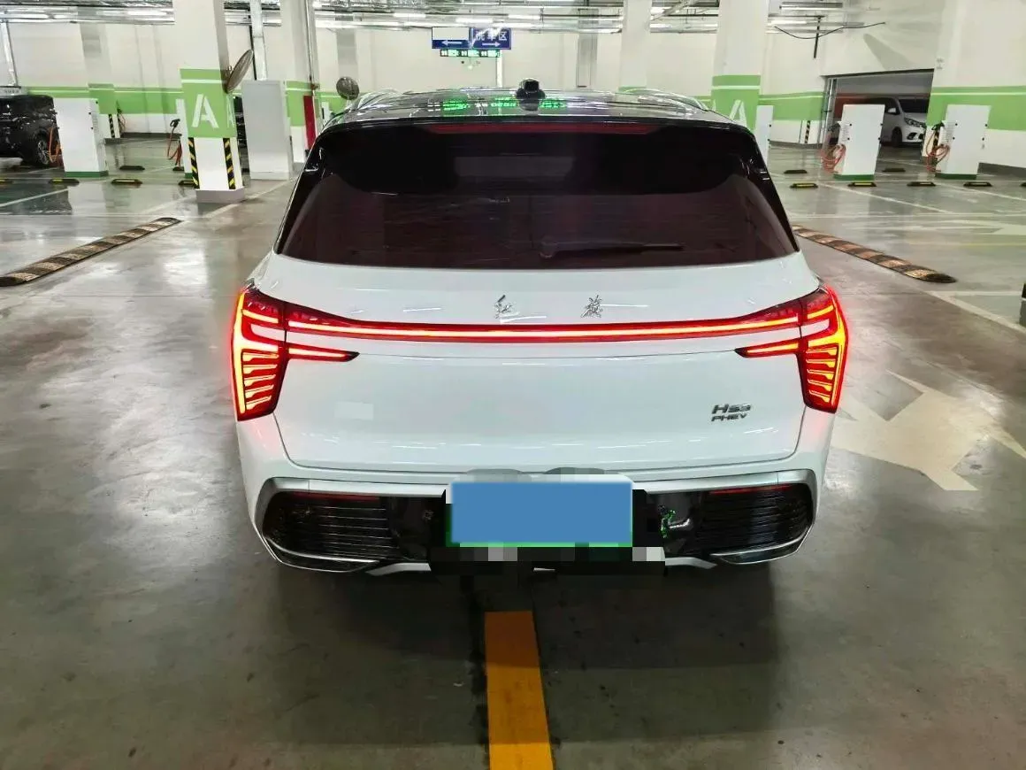 2024 HongQi HS3 1.5T 169HP L4 1DHT PHEV 18.4KWH,autocango,china used car exporter,china ev exporter,chinese used car exporter,chinese used ev exporter