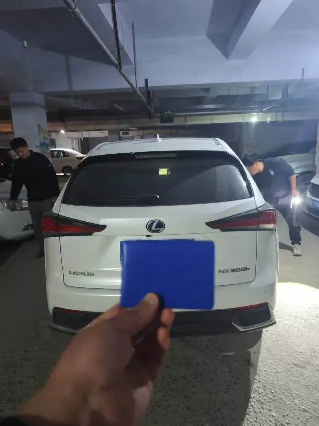 2018 Lexus NX 2.5L 155HP L4 E-CVT Hybrid,autocango,china used car exporter,china ev exporter,chinese used car exporter,chinese used ev exporter