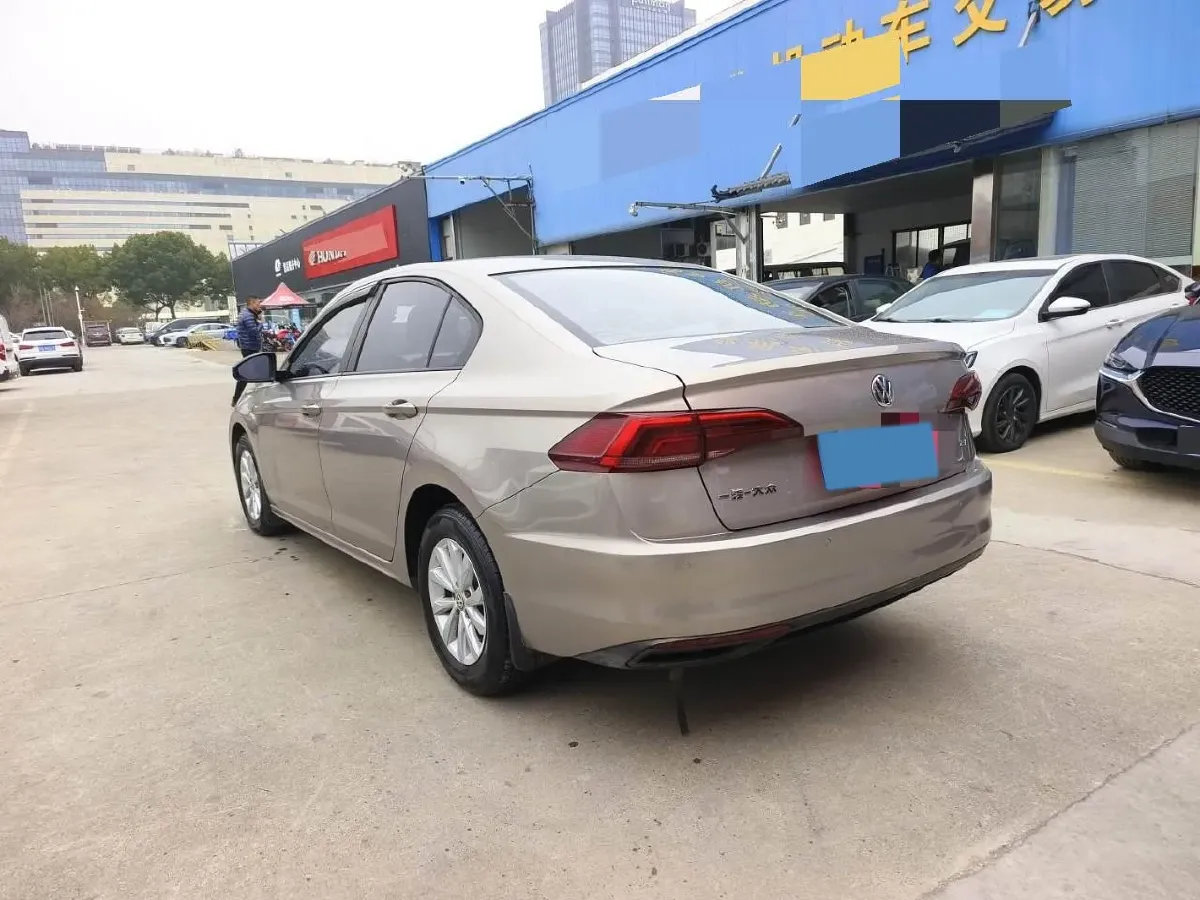 2019 MAXUS XinTu V80 2.5T 136HP L4 6MT,autocango,china used car exporter,china ev exporter,chinese used car exporter,chinese used ev exporter